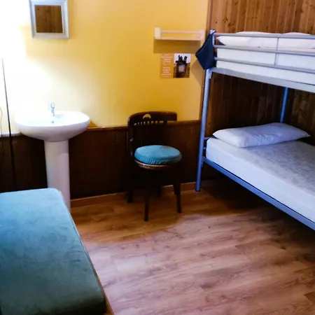 호스텔 San Lazaro 사리아루고